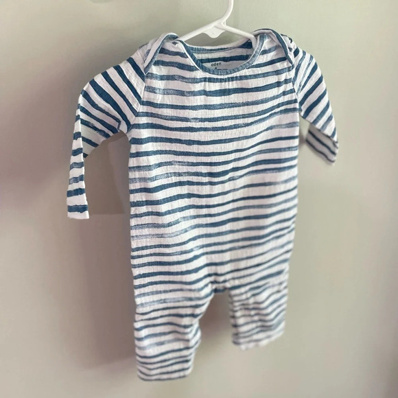 Aden + Anais - Baby - White/Blue Muslin Long Sleeve Romper - 3-6 Months - EUC! - Picture 4 of 9